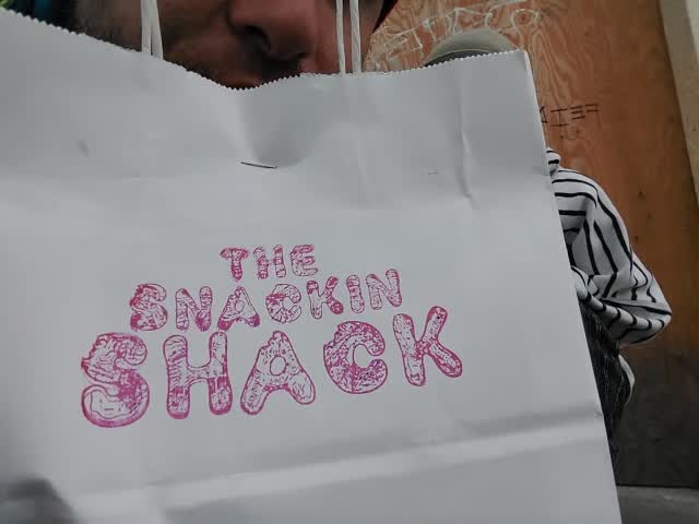 THE SNACKIN SHACK
